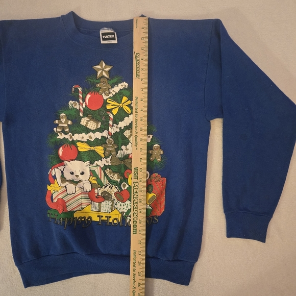 Vintage Blue Christmas Tree Cat Bear Sweatshirt Size Large Festive USA Kitsch - Picture 9 of 9